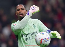 江南体育APP下载-火箭队对快船2017年交锋全场录像及战术回顾