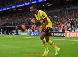 江南体育APP下载-世俱杯传控打法代表球队表现对比：控球与推进效率评估